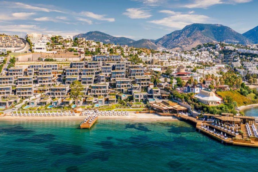 7 destinații pentru vacanța de vară 2025 – unde călătorim vara asta?